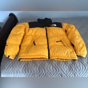 Mens north face nuptse jacket